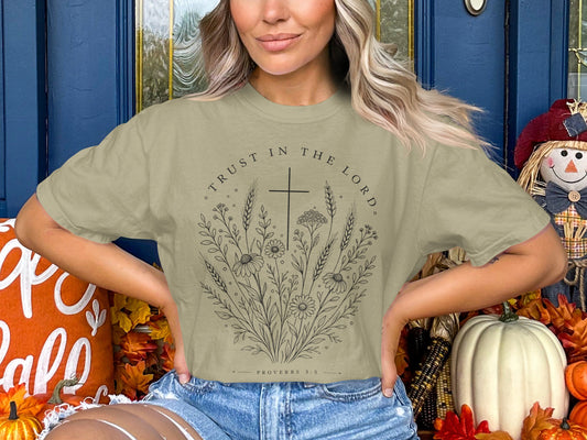 Faith Floral T-Shirt — "Trust in the Lord" Christian Graphic Tee